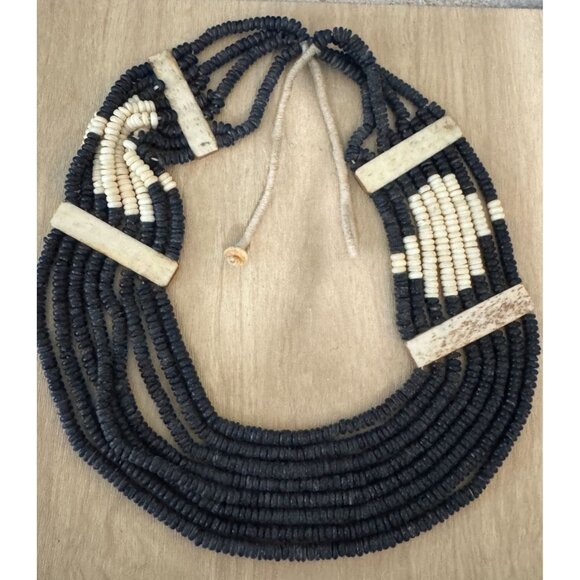 Vintage Tribal Multistrand Black White Beaded Necklace Carved Accents Southwest - Picture 3 of 8